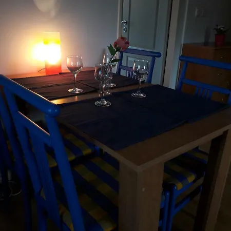 Apartment Beautiful Attic 20 Min To Downtown Prague